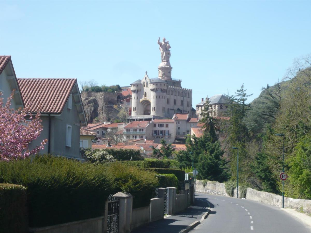 Apartament Le Petit St Jacques Le Puy-en-Velay Zewnętrze zdjęcie